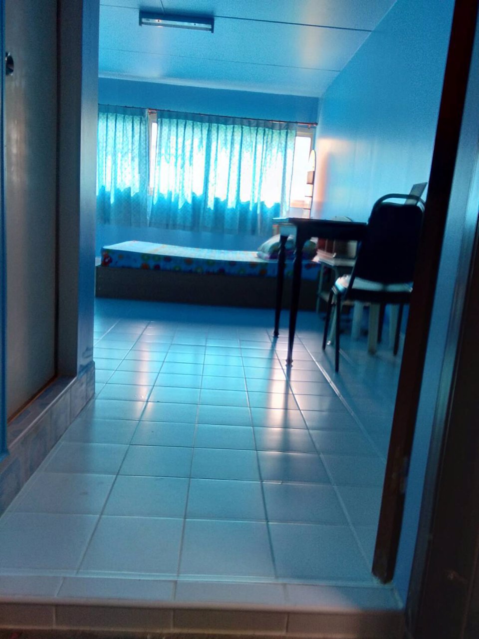 ห้องพัก-ห้องเล็กด้านในอาคารเมืองทองธานี-ตึก-t11-ชั้น-11