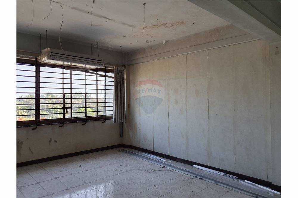 ขายอาคารพาณิชย์​4​ชั้น​-2คูหา​-98-ตรวถพระราม2