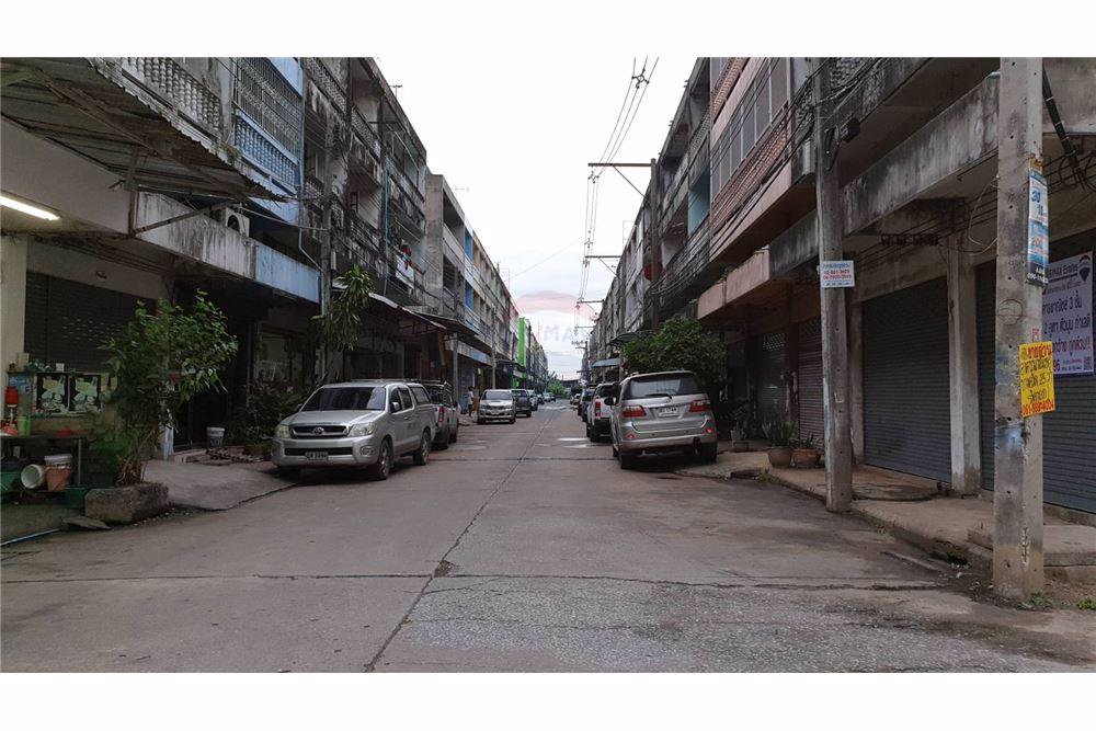 ขายอาคารพาณิชย์3ชั้น-2คูหา-32-ตรว-บางคูวัด-ปทุมธานี