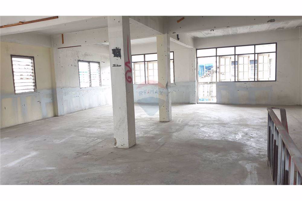 ขายอาคารพาณิชย์3ชั้น-2คูหา-32-ตรว-บางคูวัด-ปทุมธานี