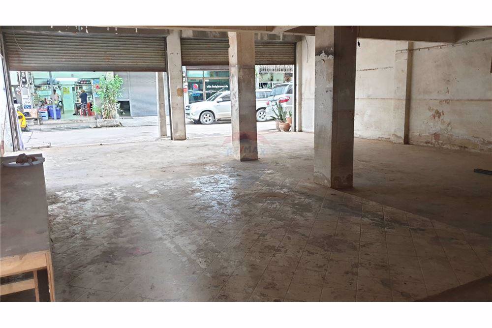 ขายอาคารพาณิชย์3ชั้น-2คูหา-32-ตรว-บางคูวัด-ปทุมธานี