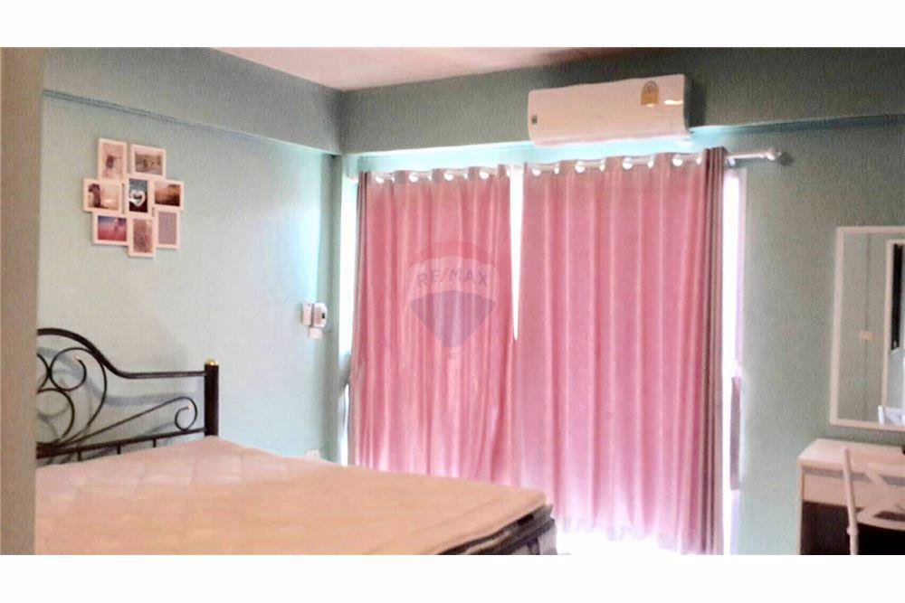 ขายอาคารพาณิชย์-2-ชั้นครึ่ง-ขายถูกด่วน