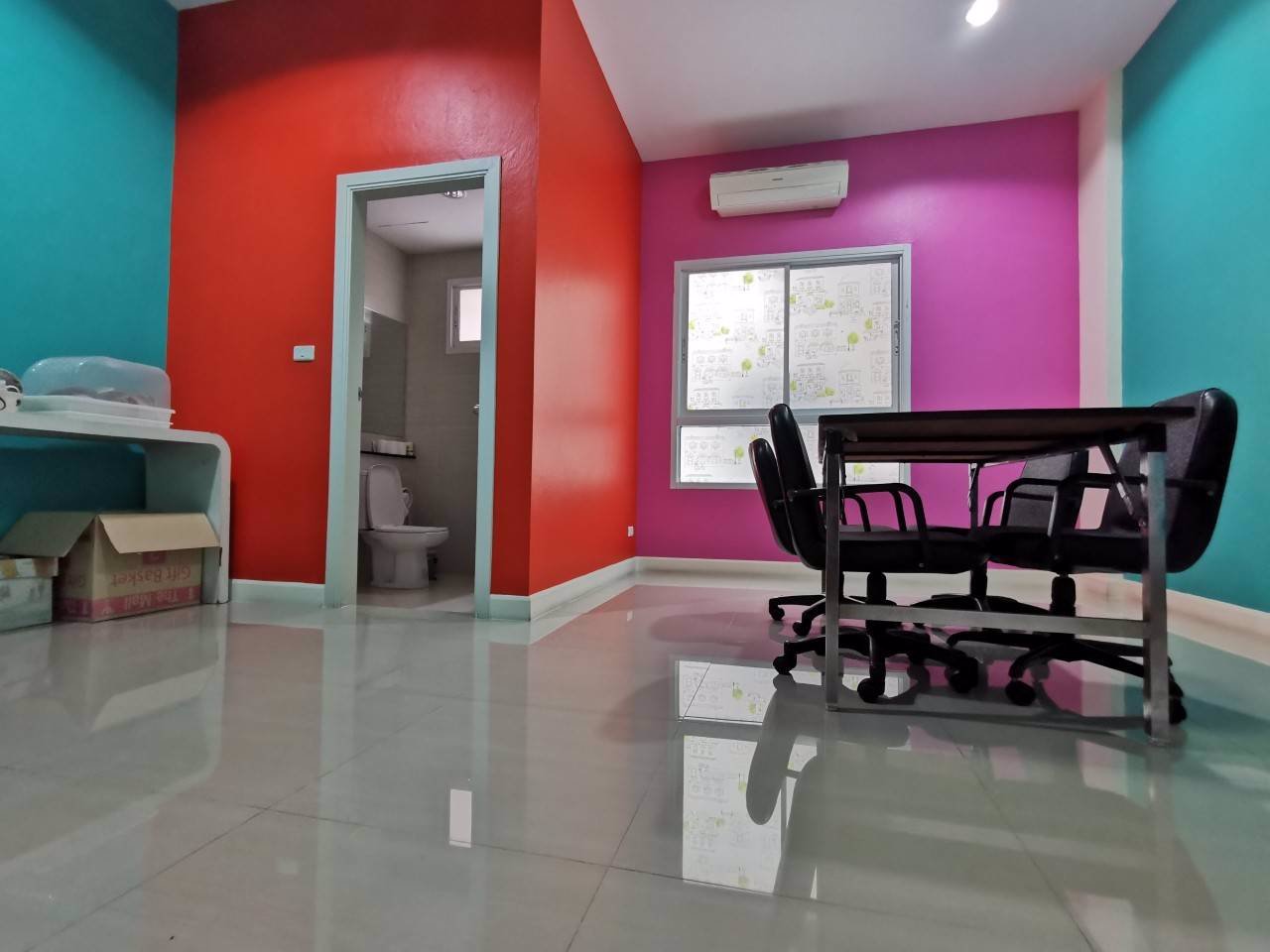 ขายทาวน์โฮม-4-ชั้น​-โครงการพรีเมี่ยมเพลส-นวมินทร์-ลาดพร้าว101-ราคาถูก