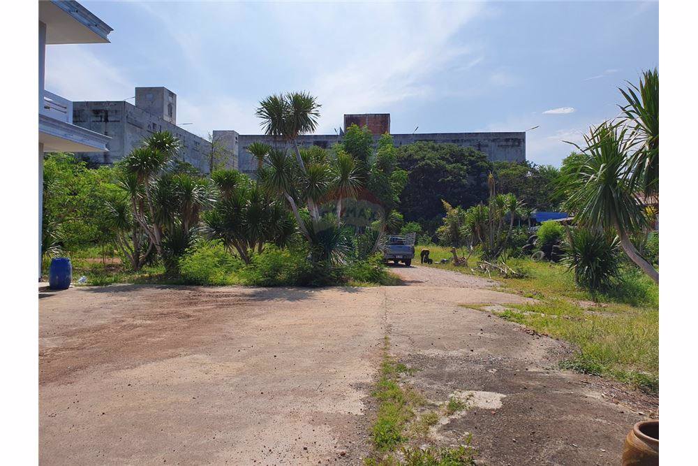 ขายบ้านพร้อมตึกรังนก​7-ไร่​322ตรว​ถธนบุรี-ปากท่อ​ทำเลดีมาก