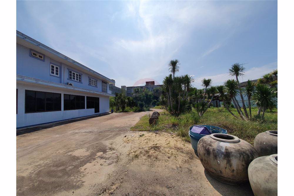 ขายบ้านพร้อมตึกรังนก​7-ไร่​322ตรว​ถธนบุรี-ปากท่อ​ทำเลดีมาก