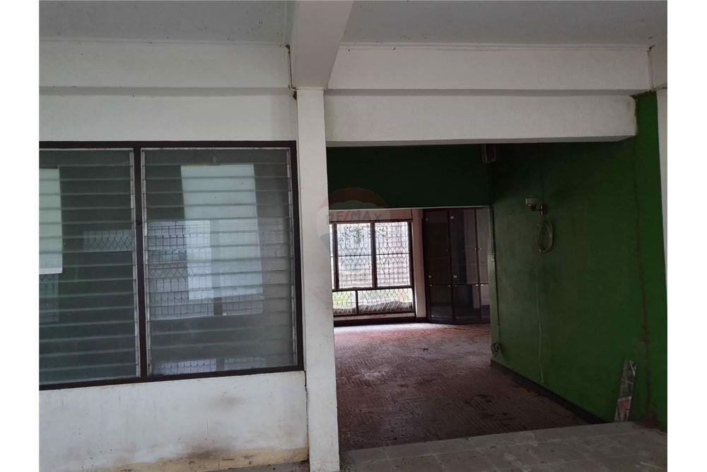 ขายที่ดิน-สิ่งปลูกสร้าง3015ตรว-ถนนเพชรเกษม-39แยก5