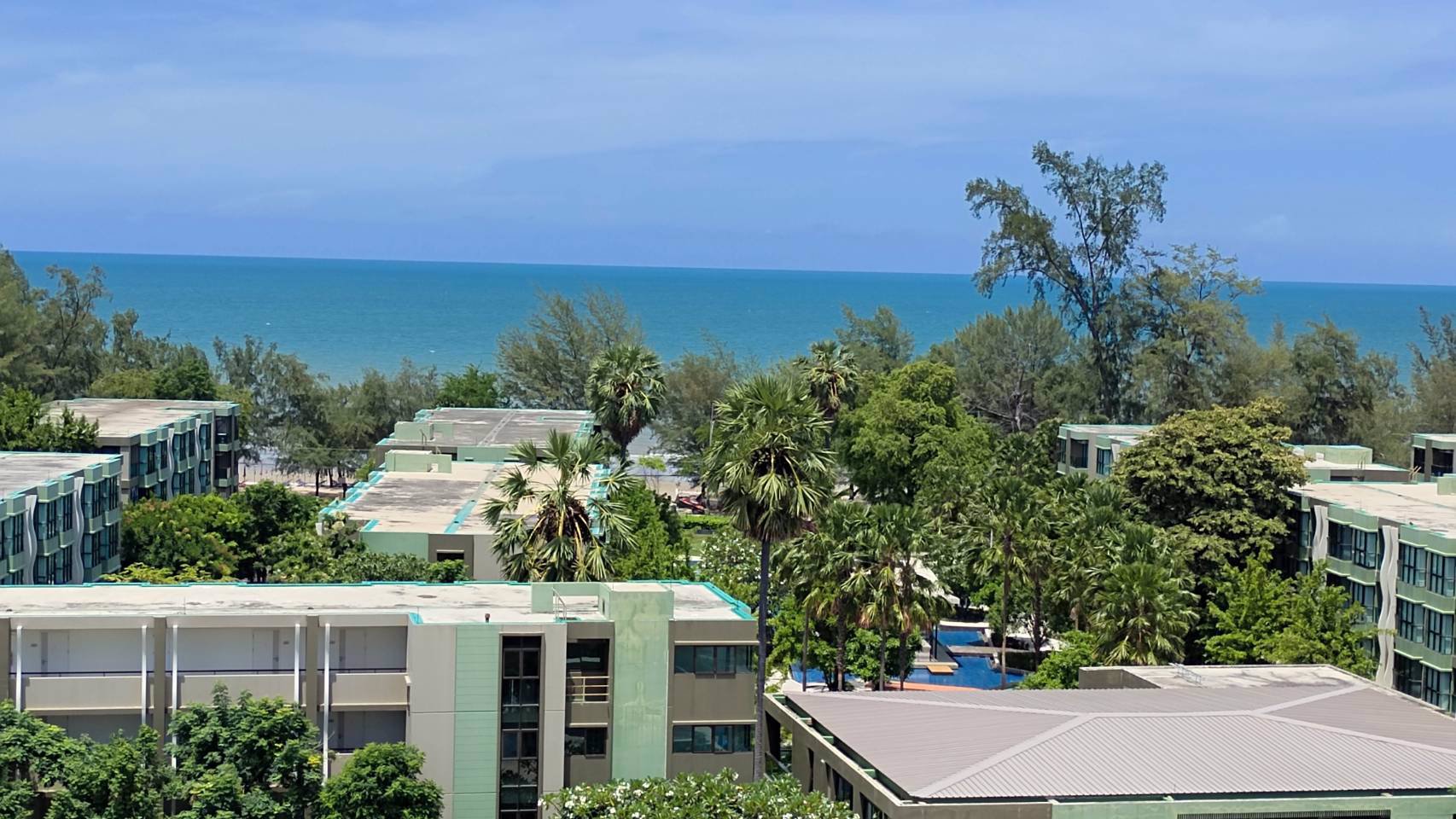 ขาย-ให้เช่า-คอนโดวิวทะเล-ชะอำใต้-“ลุมพินีซีวิว-ชะอำ”