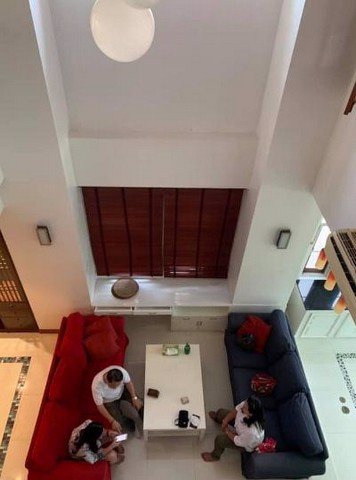 รหัสc2917-ให้เช่าทาวน์โฮม-4ชั้น-ถนนสุขุมวิทซอย39-บ้านสวยสไตล์รีสอร์ท-หลังมุม-ใกล้-btsพร้อมพงษ์