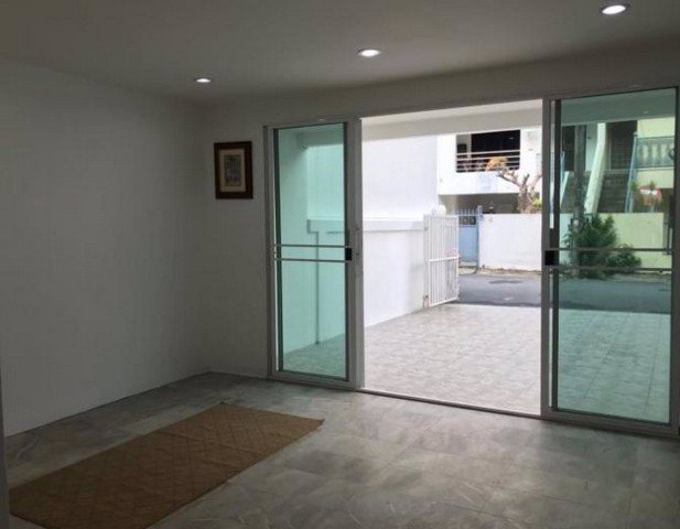 รหัสc2908-ให้เช่าทาวน์โฮม-3ชั้น-ถนนประชาชื่น-ซอยเสริมสุข-ใกล้-mrt-บางซื่อ