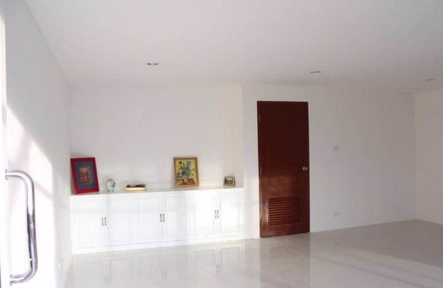 รหัสc2908-ให้เช่าทาวน์โฮม-3ชั้น-ถนนประชาชื่น-ซอยเสริมสุข-ใกล้-mrt-บางซื่อ