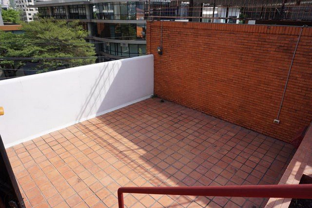 รหัสc2899-ให้เช่าทาวน์โฮม-6ชั้น-ถนนวิทยุ-ซอยร่วมฤดี-ใกล้-btsเพลินจิต