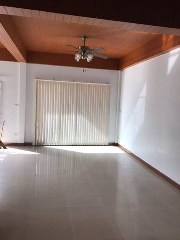 รหัสc3001-ให้เช่าบ้านเดี่ยว-2ชั้น-ถนนสุขุมวิท-ใกล้-btsบางจาก-บ้านพร้อมอยู่