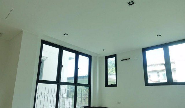 รหัสc3020-ให้เช่าทาวน์โฮม-3ชั้น-มีชั้นลอย-ทำเลใจกลางเมืองใกล้btsช่องนนทรี-ถนนนราธิวาสราชนครินทร์