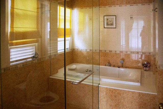 รหัสc3035-ให้เช่าบ้านเดี่ยว-2ชั้น-สไตล์โคโลเนียลพร้อมสระว่ายน้ำส่วนตัว-สุขุมวิท33-ใกล้bts-พร้อมพงษ์