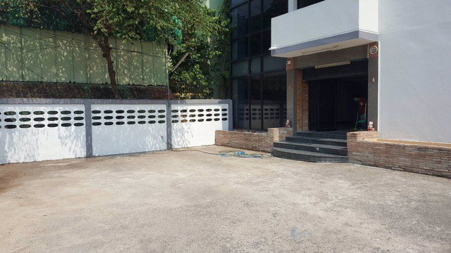 รหัสc3093-ให้เช่าอาคารสำนักงาน-4ชั้น-ย่านถนนวิภาวดีรังสิต-ดอนเมือง
