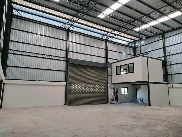 รหัสc3101-ให้เช่าโกดังพร้อมออฟฟิศ-ถนนลาดกระบัง-ใกล้สนามบินสุวรรณภูมิ-เหมาะทำเป็นคลังสินค้า