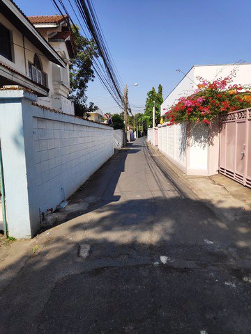 รหัสc3103-ให้เช่าบ้านเก่า2หลังในพื้นที่เดียวกัน-ถนนพิชัย-ซอยสันติสุข-เหมาะทำairbnb