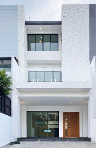 รหัสc3115-ขายโฮมออฟฟิศ-3ชั้น-สุขุมวิท77-ใกล้-btsอ่อนนุช-ตกแต่งสวยพร้อมใช้งาน