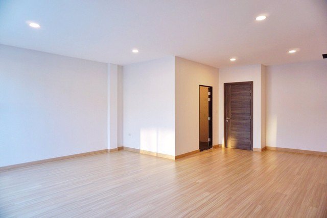 รหัสc3115-ขายโฮมออฟฟิศ-3ชั้น-สุขุมวิท77-ใกล้-btsอ่อนนุช-ตกแต่งสวยพร้อมใช้งาน