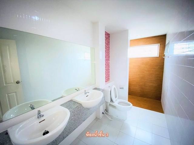 รหัสc3133-ให้เช่าทาวน์โฮม3-ชั้น-โครงการนลิน-อเวนิว-ถนนรามคำแหงซอย138