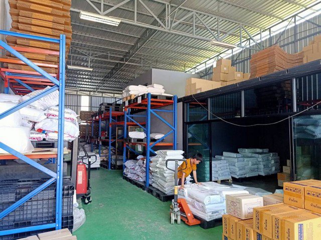 รหัสc3134-ให้เช่าโกดังพร้อมออฟฟิศ-ขนาด-285-ตารางเมตร-ถนนลาดพร้าว101-ซอยโพธิ์แก้ว