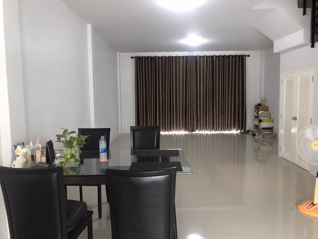 รหัสc3126-ให้เช่าทาวน์โฮม-3ชั้น-โครงการเดอะฮัมบูร์ก-รามอินทรา-รามคำแหง-ถนนหทัยราษฎร์