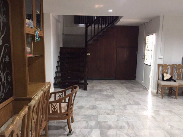 รหัสc3124-ให้เช่าบ้านเดี่ยวเนื้อที่-213ตารางวา-ถนนบางแวก-เขตบางแค-จอดรถได้-10คัน