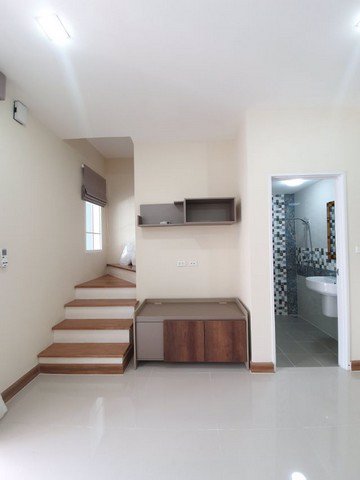 รหัสc3117-ให้เช่าและขายทาวน์โฮม-2ชั้น-หมู่บ้าน-golden-town-บางนา-สวนหลวง3