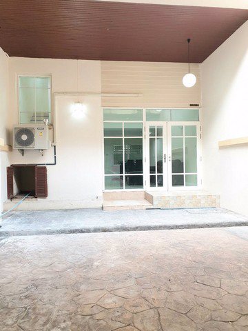 รหัสc3140-ให้เช่าทาวน์โฮม-4ชั้น-ลาดพร้าว18-วิภาวดี22-ใกล้mrt-เหมาะทำโฮมออฟฟิศ