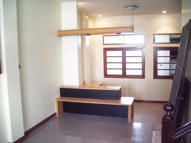 รหัสc3168-ให้เช่าทาวน์โฮม-4ชั้น-ถนนรัชดาภิเษก-ถนนลาดพร้าว48-ใกล้-mrtสุทธิสาร