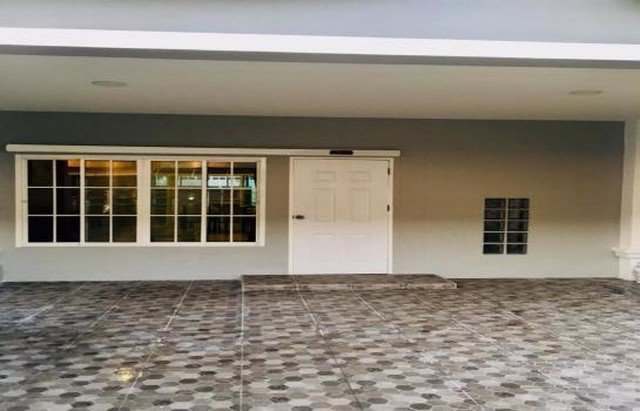 รหัสc3166-ให้เช่าทาวน์เฮ้าส์-2ชั้น-ตกแต่งสวยพร้อมเฟอร์นิเจอร์-ถนนสุขุภิบาล5-สายไหม