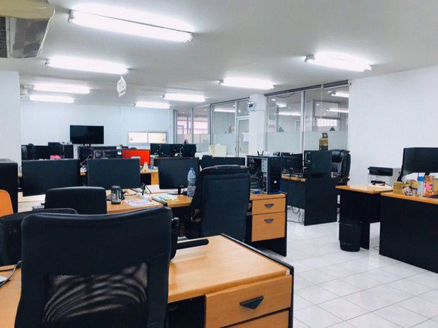 รหัสc3165-ให้เช่าอาคารสำนักงาน-5ชั้นพร้อมโกดัง-พื้นที่ใช้สอยรวม-1200ตรม-ถนนลาดพร้าว-ถนนวิภาวดี