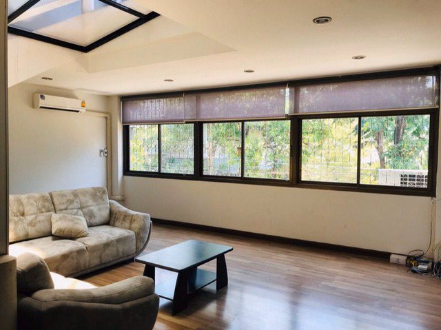 รหัสc3165-ให้เช่าอาคารสำนักงาน-5ชั้นพร้อมโกดัง-พื้นที่ใช้สอยรวม-1200ตรม-ถนนลาดพร้าว-ถนนวิภาวดี