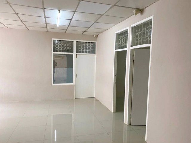 รหัสc3183-ให้เช่าบ้านเดี่ยวชั้นเดียวเหมาะทำโฮมออฟฟิศและพักอาศัย-ลาดพร้าว-นาคนิวาส