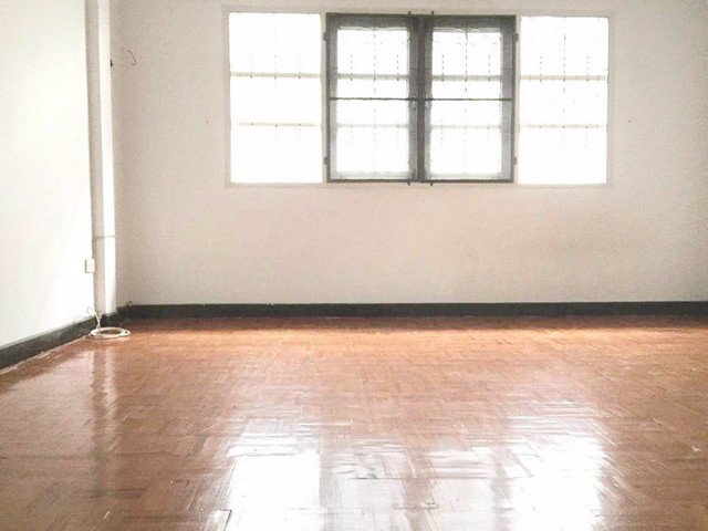 รหัสc3175-ให้เช่าทาวน์เฮ้าส์-2ชั้น-หมู่บ้านเสนาวิลล่า-พระยาสุเรนทร์-ถนนรามอินทราซอย109