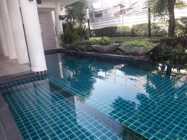 รหัสc3191-ให้เช่าและขายบ้านแฝด3ชั้น-หมู่บ้าน-บ้านกลางเมืองรัชดา36-luxury-modern-design-เครือ-ap