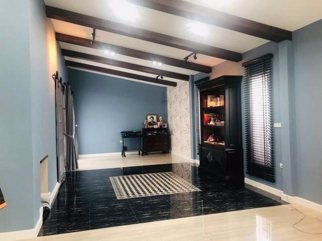 รหัสc3189-ขายบ้านเดี่ยว-2ชั้น-หมู่บ้านวรารมย์-พรีเมียม-เลียบทางด่วนเอกมัย-รามอินทรา-เขตสายไหม