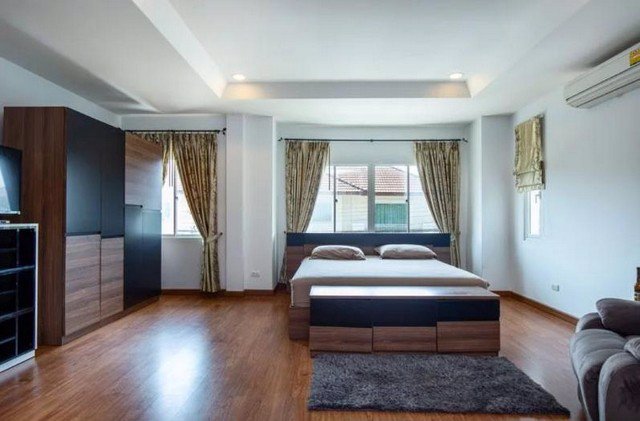 รหัสc3186-ให้เช่าบ้านเดี่ยว-2ชั้น-หมู่บ้านเดอะเซนโทร-รัตนาธิเบศธ์-เฟอร์นิเจอร์ครบ-พร้อมอยู่