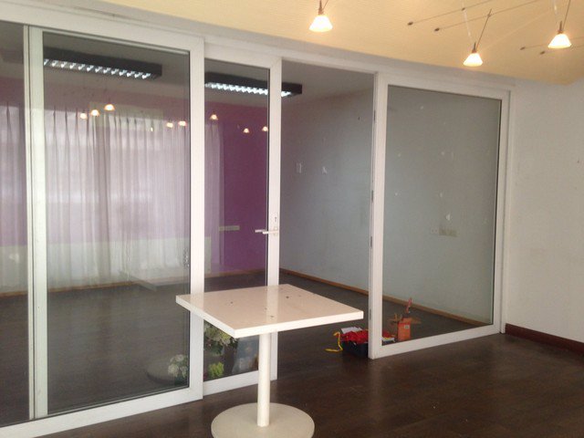 รหัสc3185-ให้เช่าบ้านเดี่ยวชั้นเดียวเหมาะทำออฟฟิศ-ถนนรัชดาภิเษกซอย32