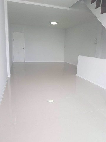 รหัสc3206-ให้เช่าอาคารพาณิชย์-5ชั้น-ถนนลาดพร้าว-นาคนิวาส-รีโนเวทใหม่พร้อมเข้าอยู่