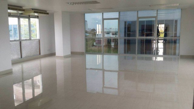 รหัสc3197-ให้เช่าอาคารสำนักงาน-8ชั้น-มีลิฟท์-ถนนศรีนครินทร์-ใกล้ซีคอนสแควร์-เหมาะทำสำนักงาน