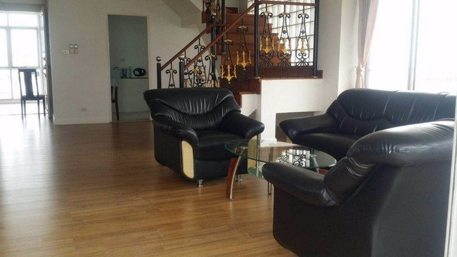 รหัสc3197-ให้เช่าอาคารสำนักงาน-8ชั้น-มีลิฟท์-ถนนศรีนครินทร์-ใกล้ซีคอนสแควร์-เหมาะทำสำนักงาน