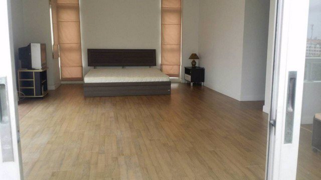 รหัสc3197-ให้เช่าอาคารสำนักงาน-8ชั้น-มีลิฟท์-ถนนศรีนครินทร์-ใกล้ซีคอนสแควร์-เหมาะทำสำนักงาน