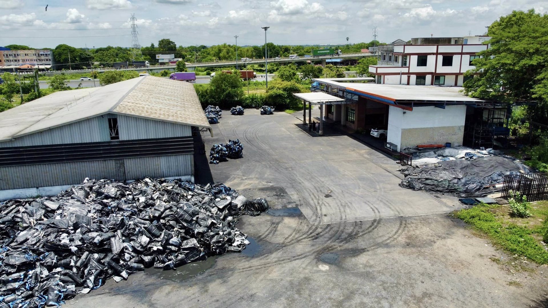 ขายโกดังโรงงาน-พร้อมใบ-รง4-105-106-อยุธยา