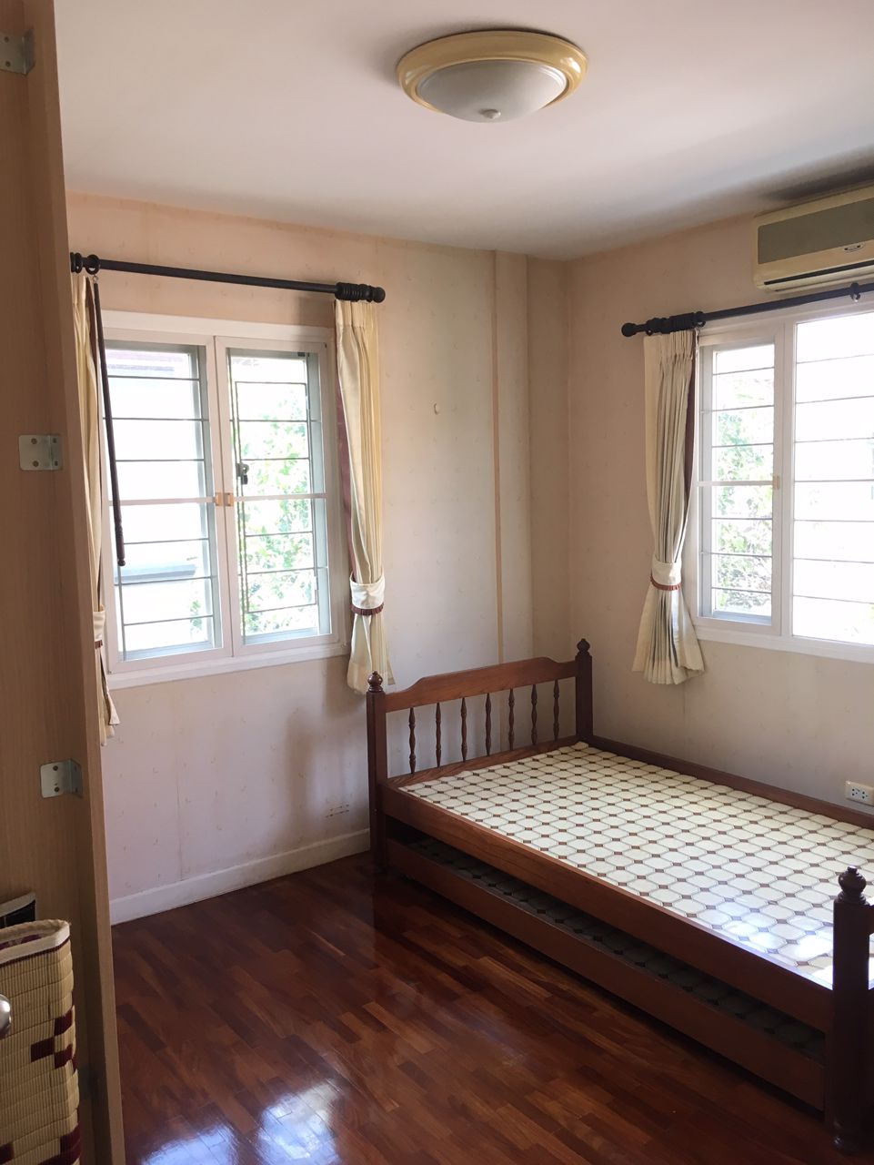 ให้เช่าบ้านเดี่ยว-25000-บาทต่อเดือน-หมู่บ้านนันทวัน-ประชาชื่น-ขนาด-55-ตรวา