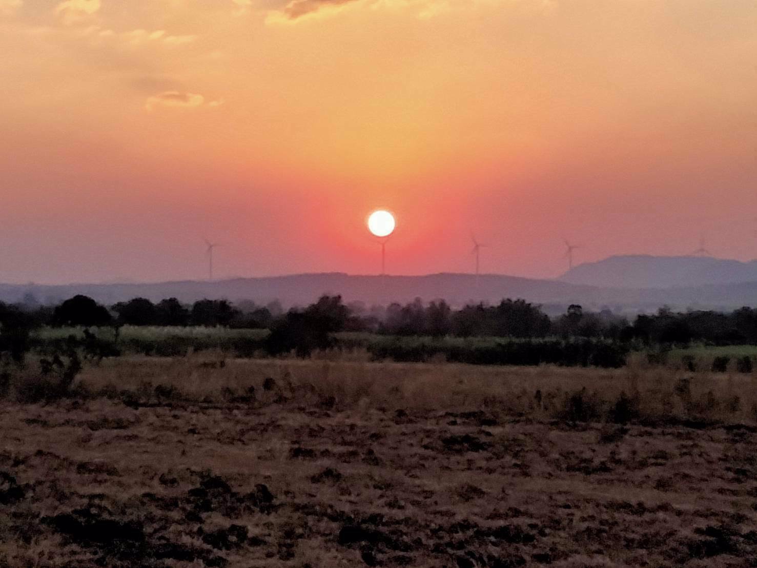 สวรรค์บนดิน-ที่ดินวิวฟินมาก-สวยจริง