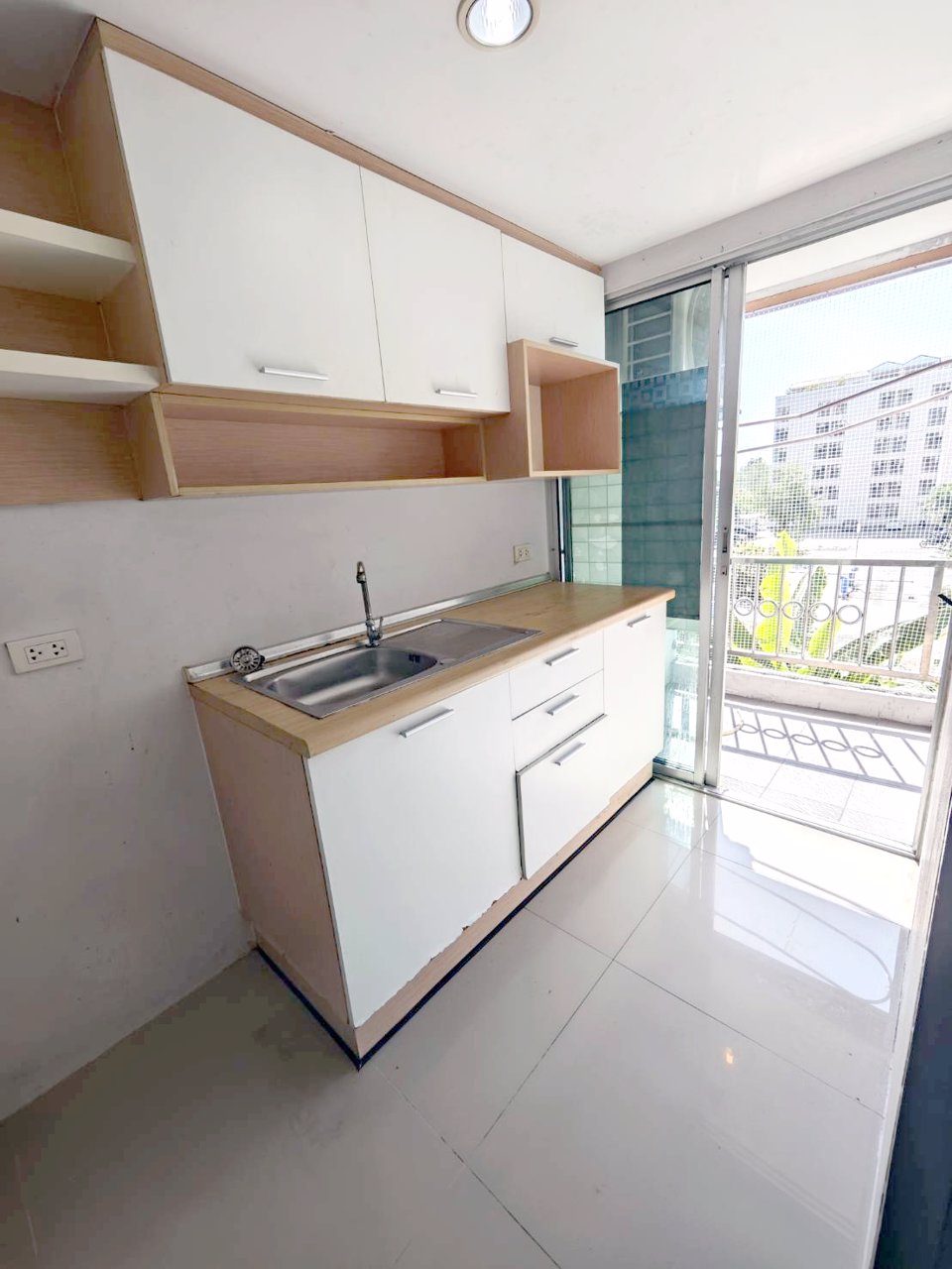 vาย-ให้เช่า-vายพร้อมผู้เช่า-โครงการเดอะ-กั๊ม-คอนโดมิเนียม-อาคาร-เอ-บี-ซีและดี