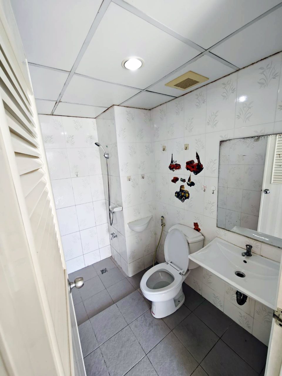 vาย-ให้เช่า-vายพร้อมผู้เช่า-โครงการเดอะ-กั๊ม-คอนโดมิเนียม-อาคาร-เอ-บี-ซีและดี