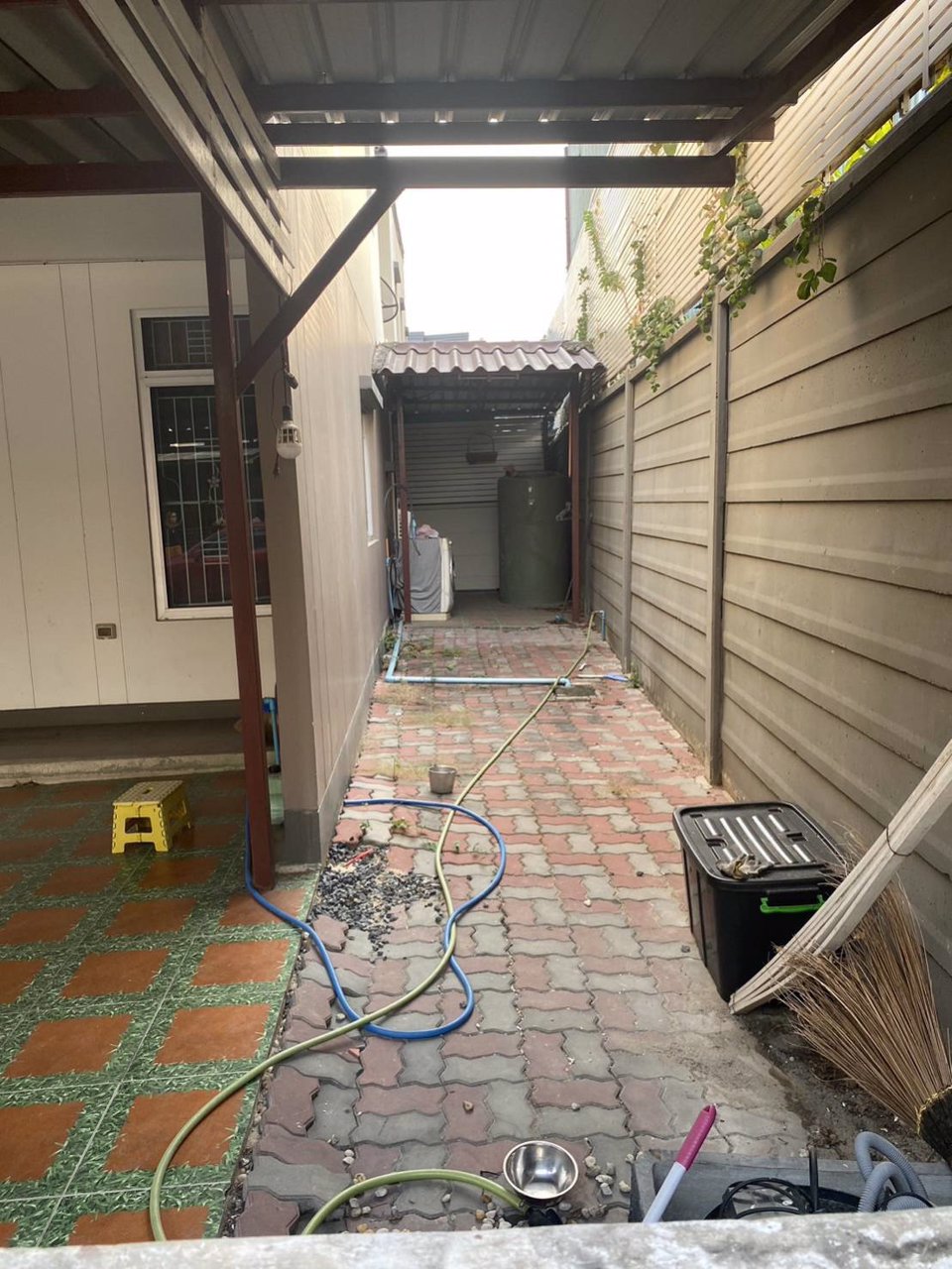 ทาวน์โฮมสไตล์โมเดิร์นลอฟด์-2-ชั้น-โครงการฮาบิทาวน์-โฟลด์-ติวานนท์-แจ้งวัฒนะ