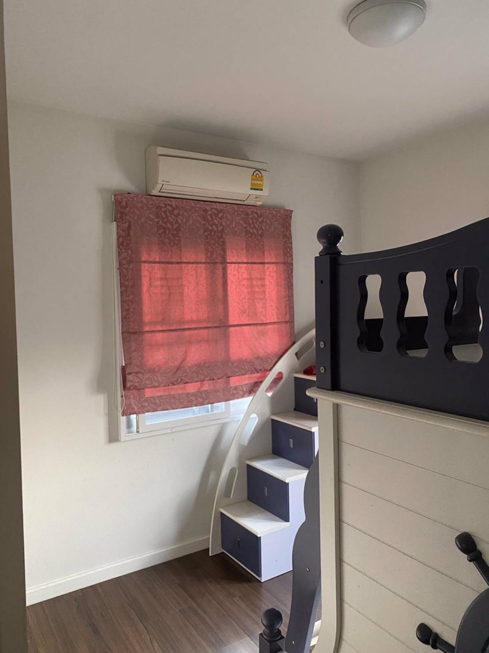 ทาวน์โฮมสไตล์โมเดิร์นลอฟด์-2-ชั้น-โครงการฮาบิทาวน์-โฟลด์-ติวานนท์-แจ้งวัฒนะ